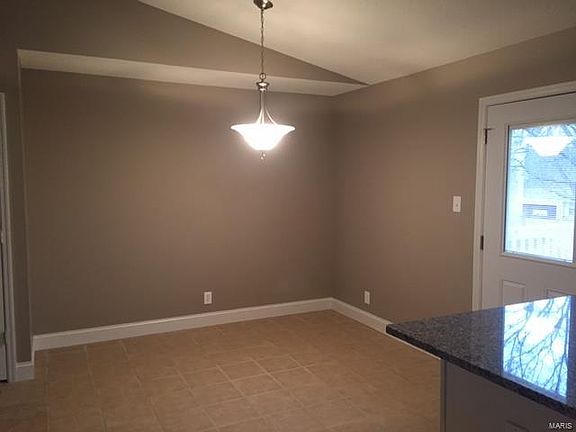 5th image of 7243 Tall Oak Ct