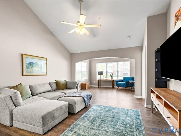 604 Bristol Village Dr APT 308, Midlothian, VA 23114
