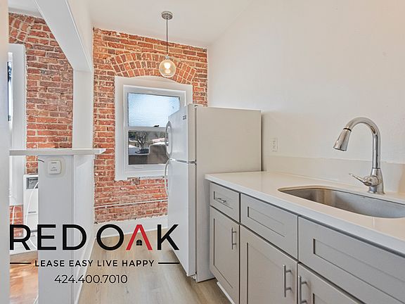 4th image of 5407 1/2 Sierra Vista Ave #103