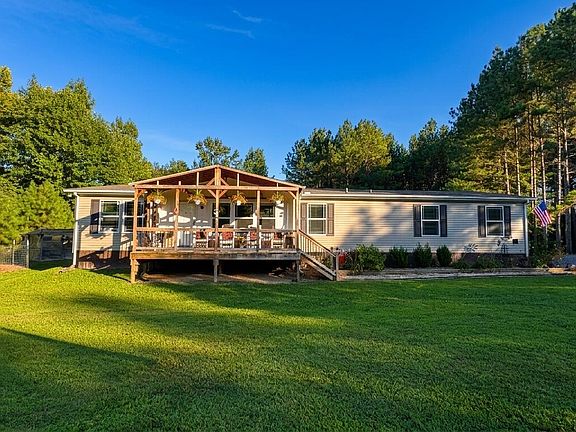3rd image of 3701 Redman Rd