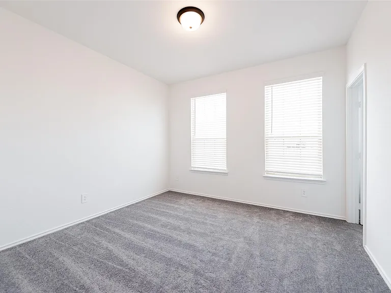 10411 Harmon Smith Dr — Photo 20
