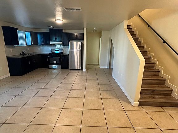 4th image of 1450 W 84th Pl #1450