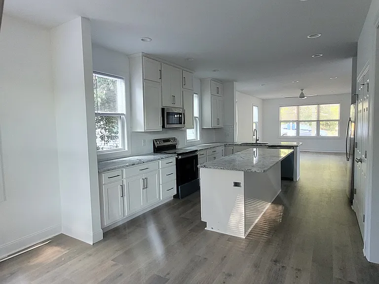 612 Method Rd — Photo 9