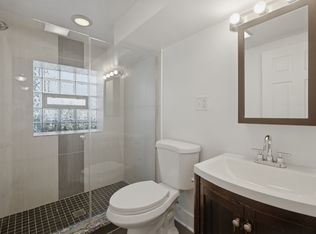 5540 N Magnolia Ave #1, Chicago, IL 60640