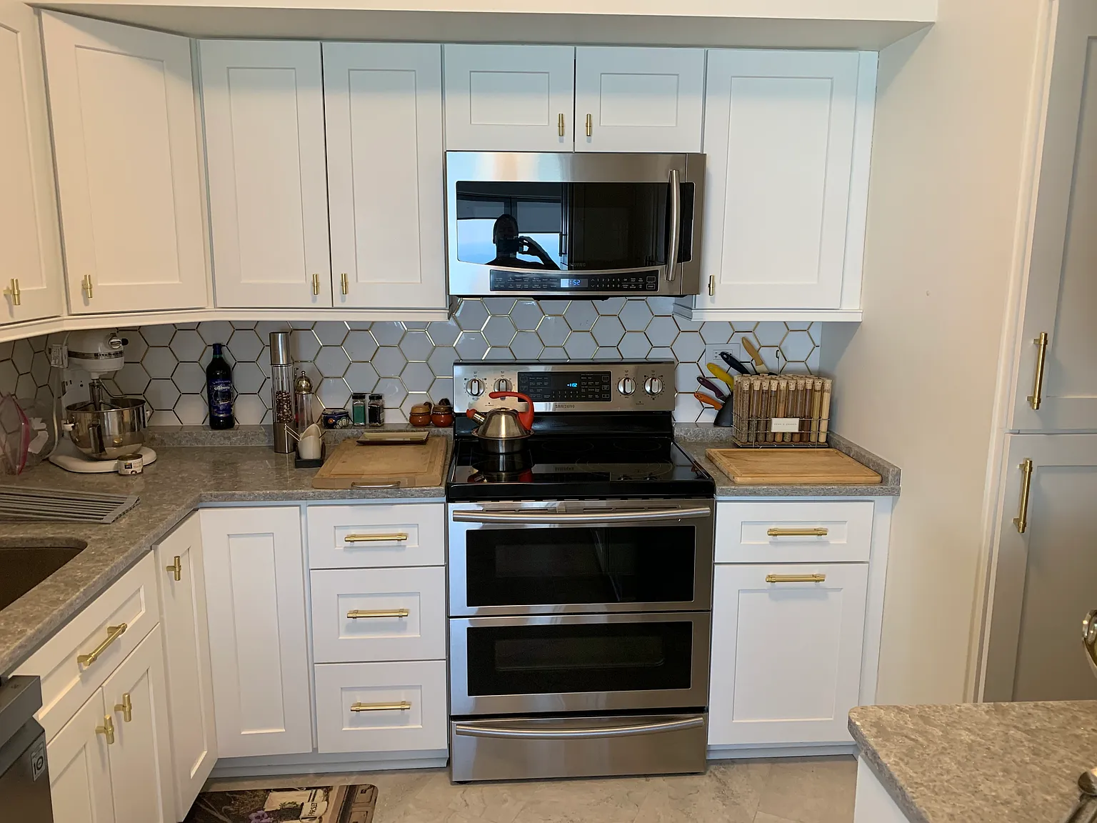 3 bed, 1870 sqft, $7,000 — Photo 2