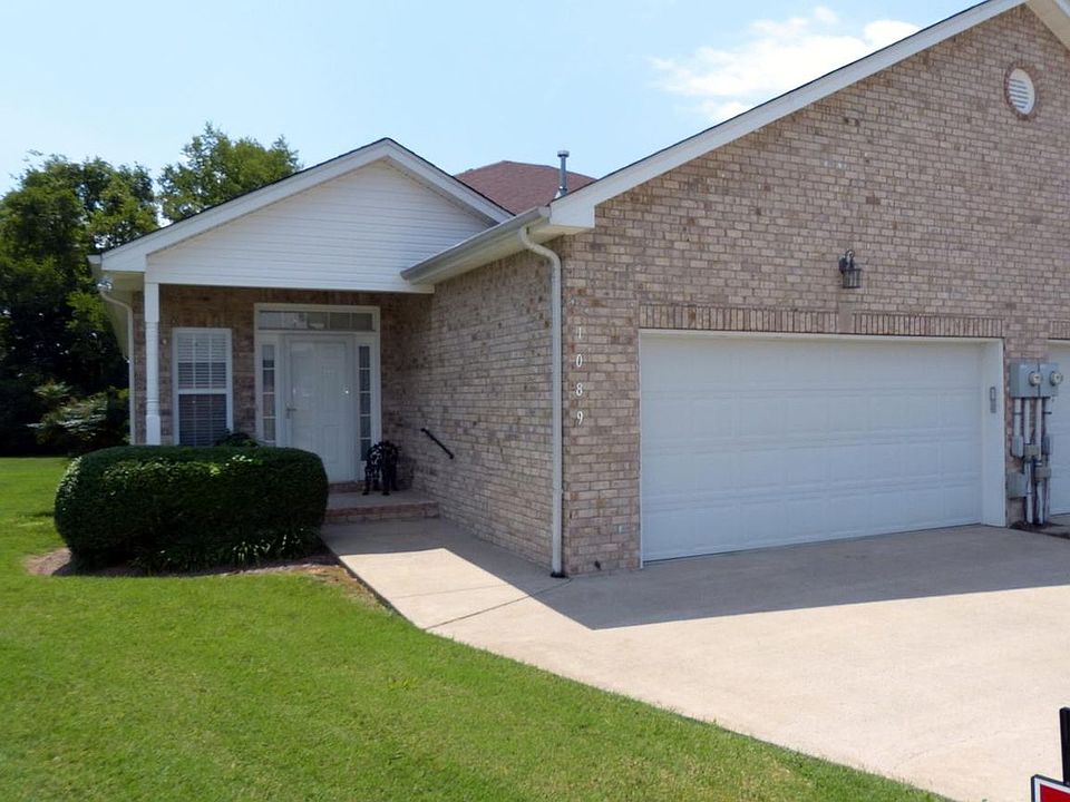 1st image of 1089 Richmond Way