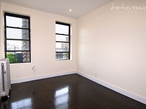 4th image of 100 W 143rd St APT 10
