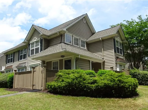 504 Settlement Dr, Williamsburg, VA 23188
