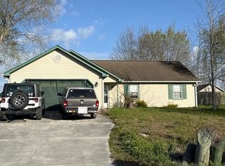 434 Dion Dr, Hubert, NC 28539