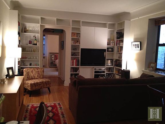 2nd image of 124 E 91st St APT 2B