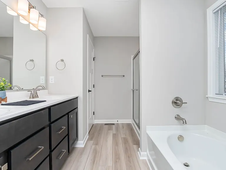 5762 Azra Ct — Photo 16