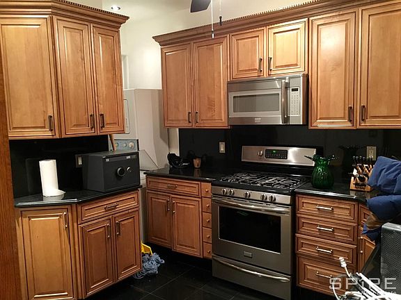4th image of 404 8th Ave APT 2N