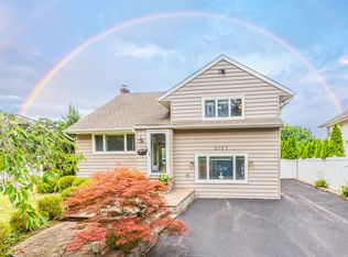 (Undisclosed Address), North Bellmore, NY 11710