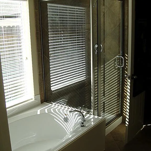 6031 Lynwood Banks Ln — Photo 13