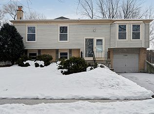 350 Sword Way, Bolingbrook, IL 60440