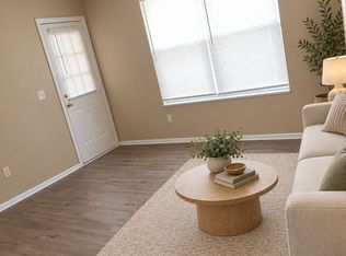 Devling Place Apartments, Kansas City, MO 64117