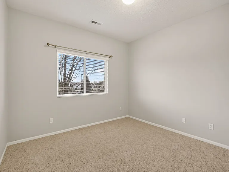 1340 SE Florence Dr #31 — Photo 10