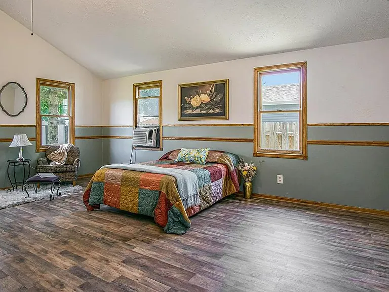 55680 Brink Ave — Photo 7
