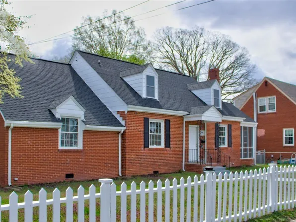 415 Hamilton Ave, Colonial Heights, VA 23834