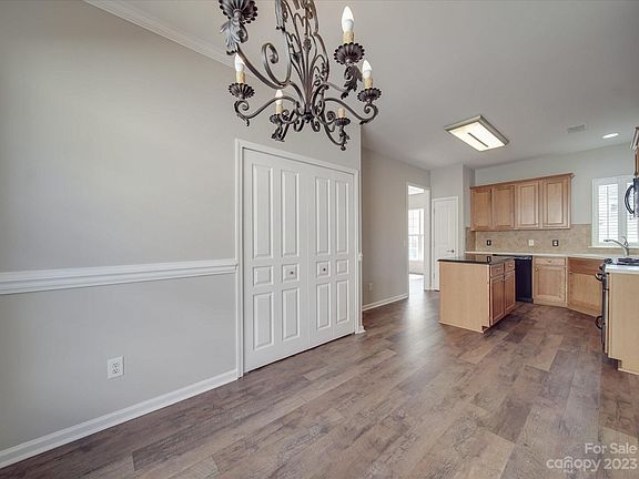 5th image of 16274 Raven Crest Dr