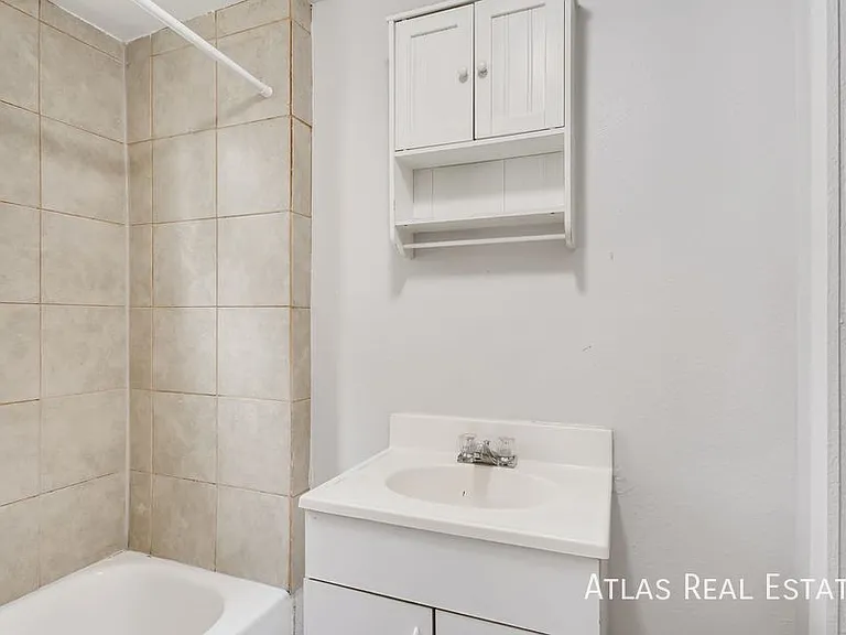 2945 N Marion St — Photo 19