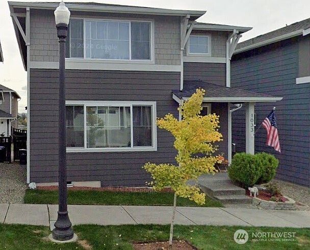 1st image of 1033 Banyan Street
