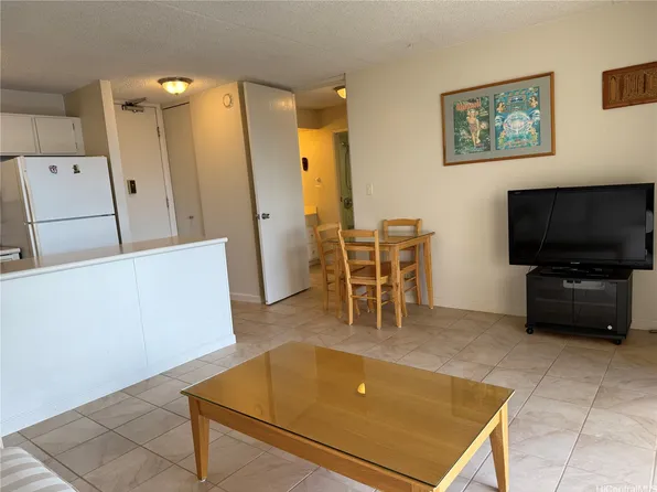 411 Hobron Ln APT 2108, Honolulu, HI 96815