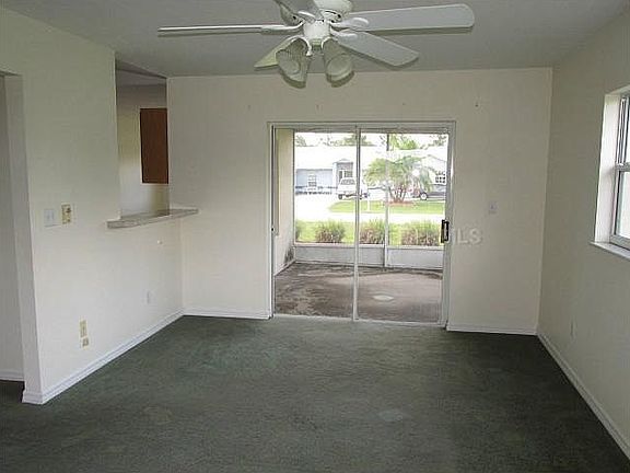 4th image of 6475 Bay Shore Dr