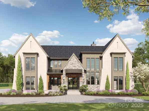 626 Shelton St, Charlotte, NC 28270