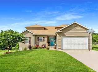 31804 E Burgess Rd, Buckner, MO 64016