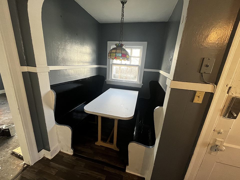 1st image of 357 Kenilworth Ave #359