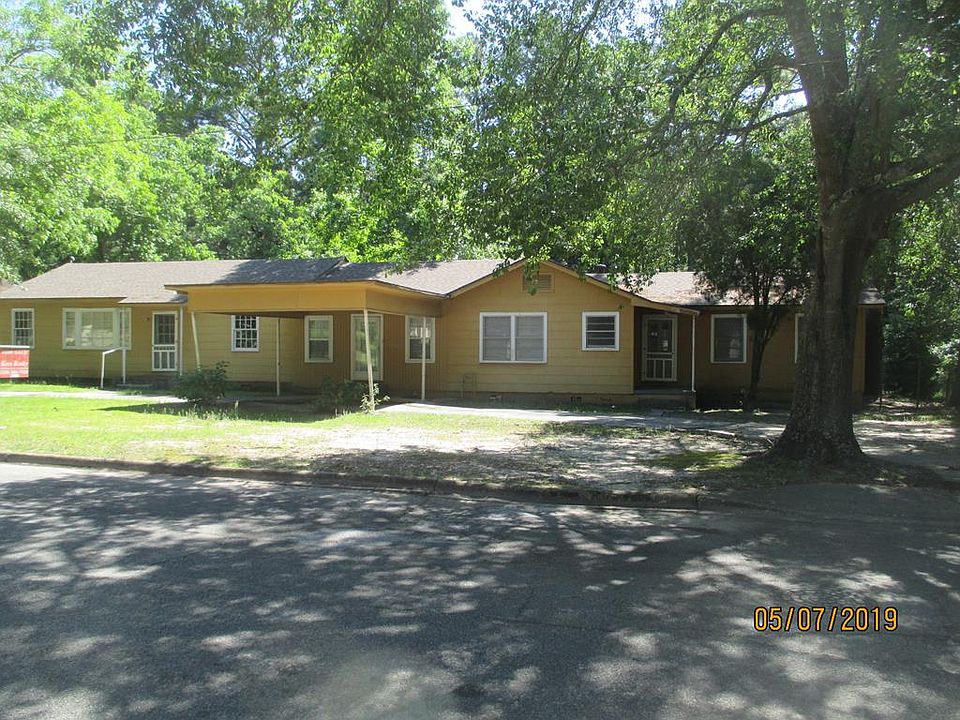 1st image of 1711 Clover Dr