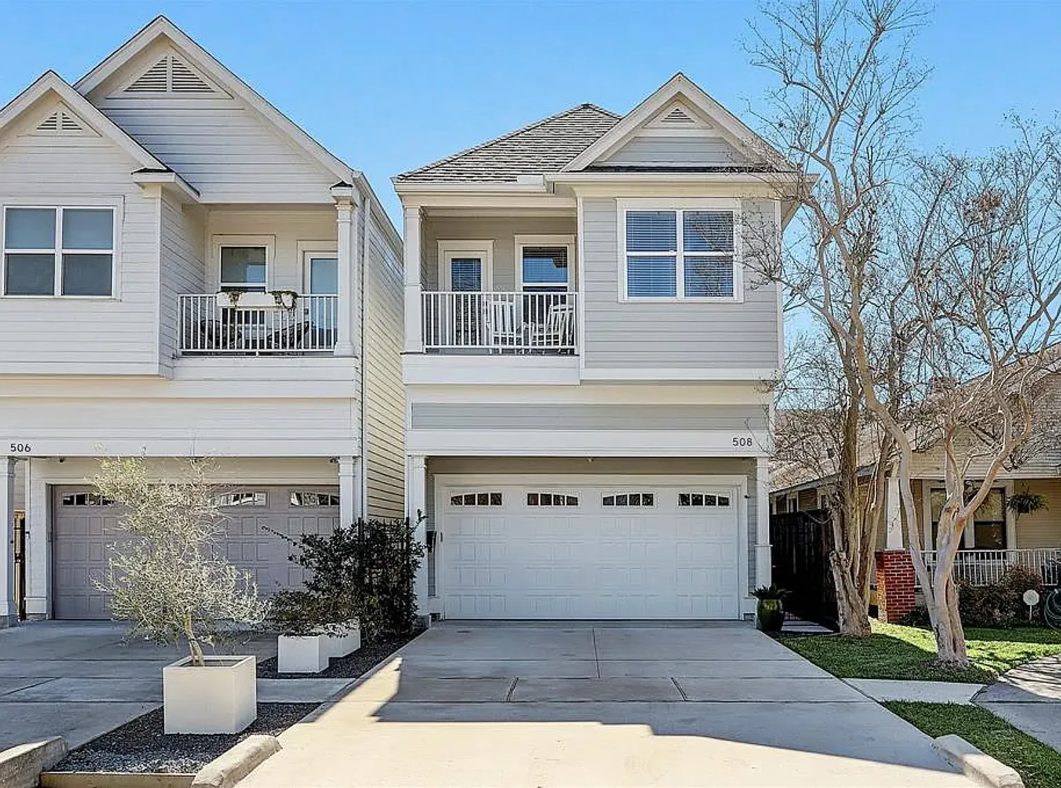 4 bed, 3168 sqft, $7,100 — Photo 3