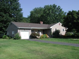 4 Midvale Ave, Towaco, NJ 07082