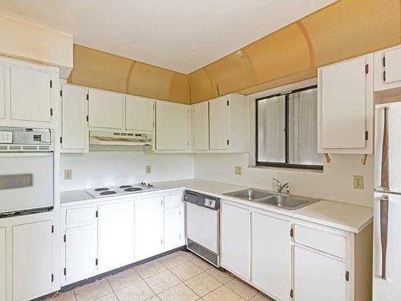 4th image of 419 Lakeview Dr APT 204