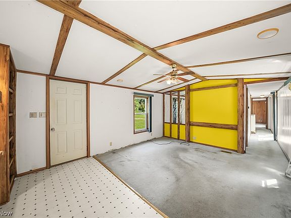 4th image of 10748 Woodard Rd