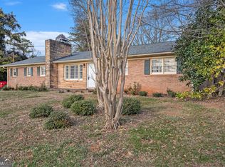382 Skyland Dr, Cornelia, GA 30531