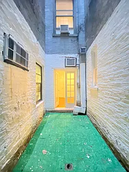 Rented by Jonathan Wachtel, LREB