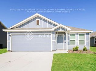 7065 Meandering Creek Ln, Fort Worth, TX 76179