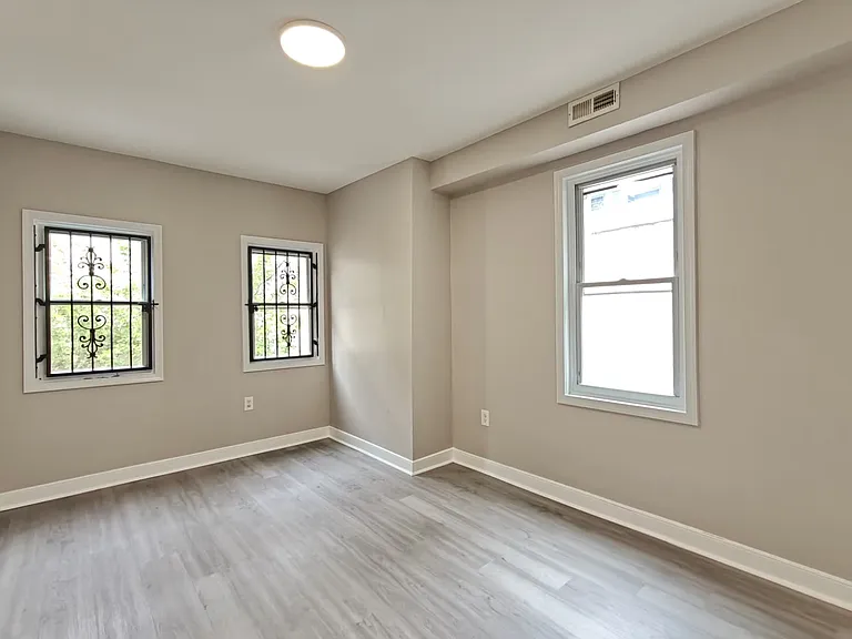 1217 W Susquehanna Ave #22 — Photo 4