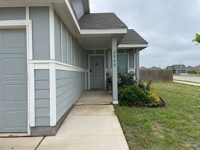 2800 Slatewood Dr — Photo 5