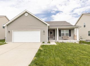 9909 Cessna Ct, Mascoutah, IL 62258