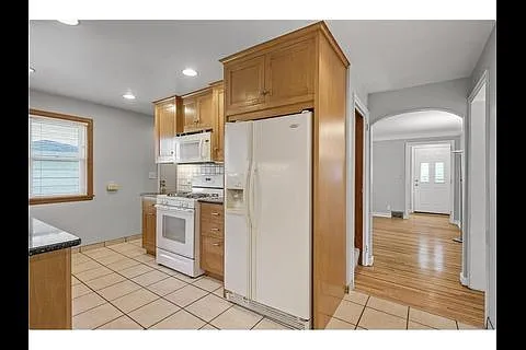 3 bed, 1850 sqft, $2,750 — Photo 4