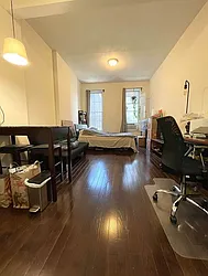 220 East 27th Street