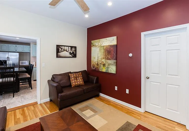 36 Florence St #2A — Photo 7