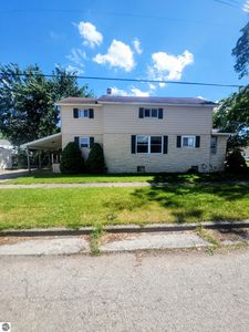 310 N Mountain St, Bay City, MI, 48706