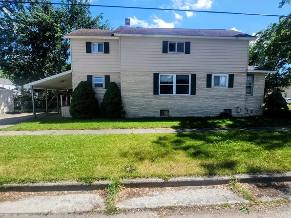 310 N Mountain St, Bay City, MI 48706