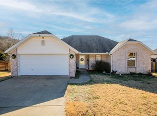 2215 Sweetwater Ranch Ave, Springdale, AR 72764