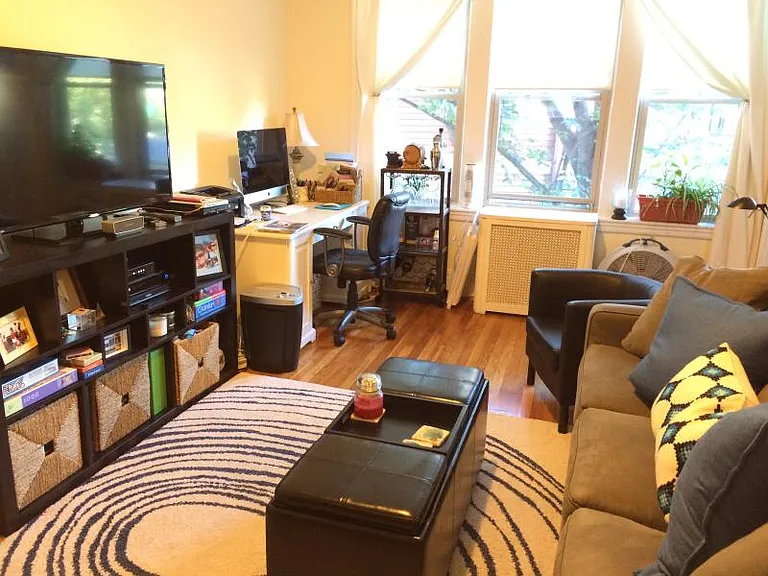 1622 Massachusetts Ave #8 — Photo 3