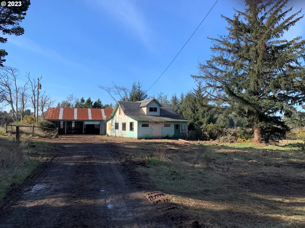 49992 Highway 101, Bandon, OR 97411
